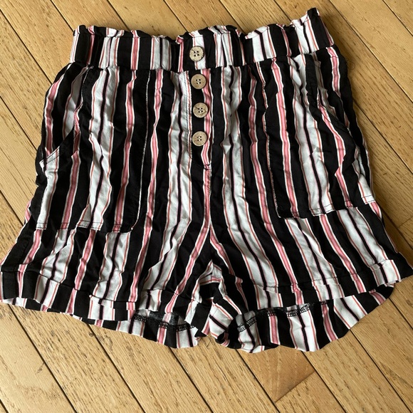 JOE B Shorts Button Front Striped Challis Juniors Black White Pink Size Small - Picture 4 of 7